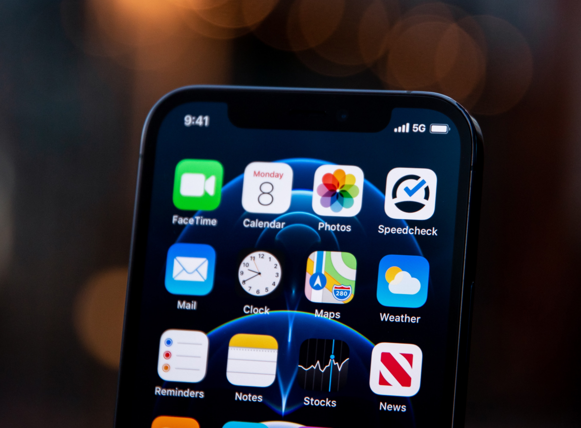 华蓥苹果手机维修分享为什么 iPhone 12 在冬季会自动关机 